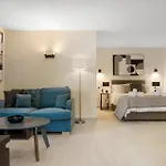 Ground Floor In *