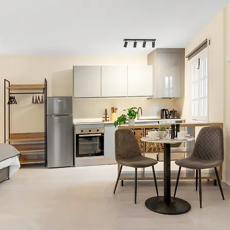 Ground Floor In Apartment