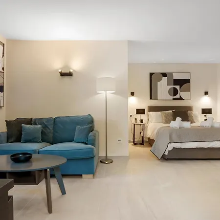 Ground Floor In *